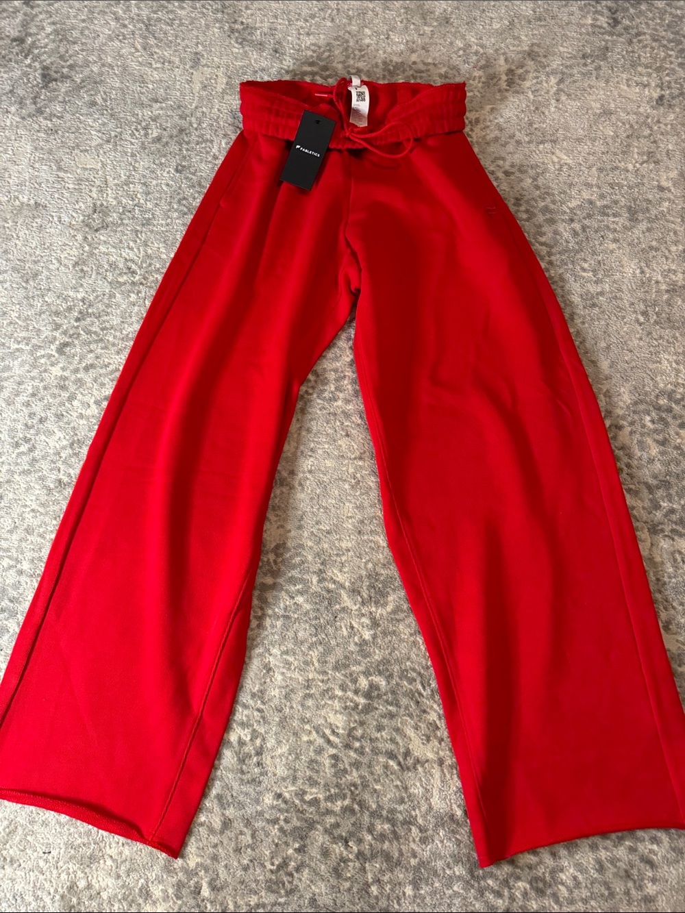 Fabletics Sweat Set - Picture 5 of 5